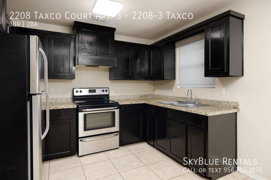 Apartment for rent at 2208 Taxco Court #3, Edinburg, TX 78542