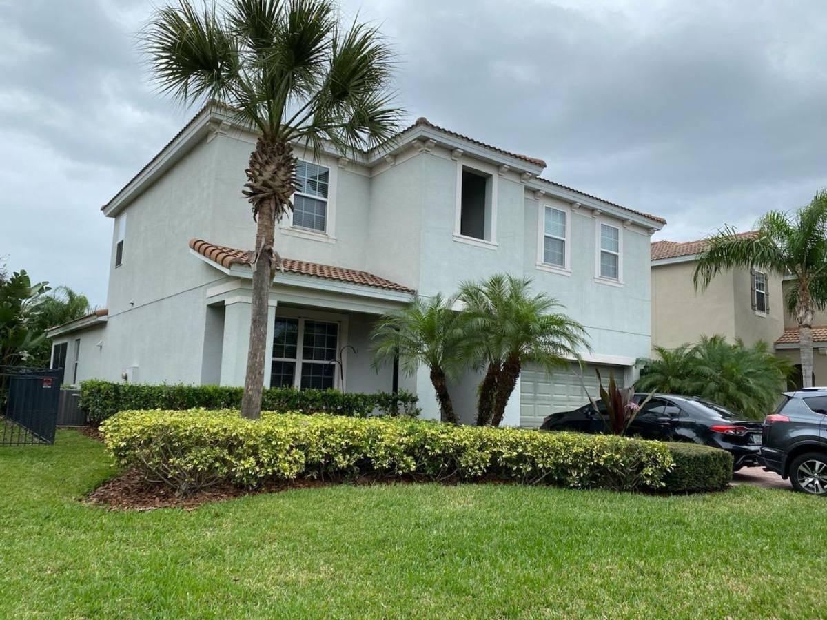 House for rent at 11825 Padua Lane, Orlando, FL 32827
