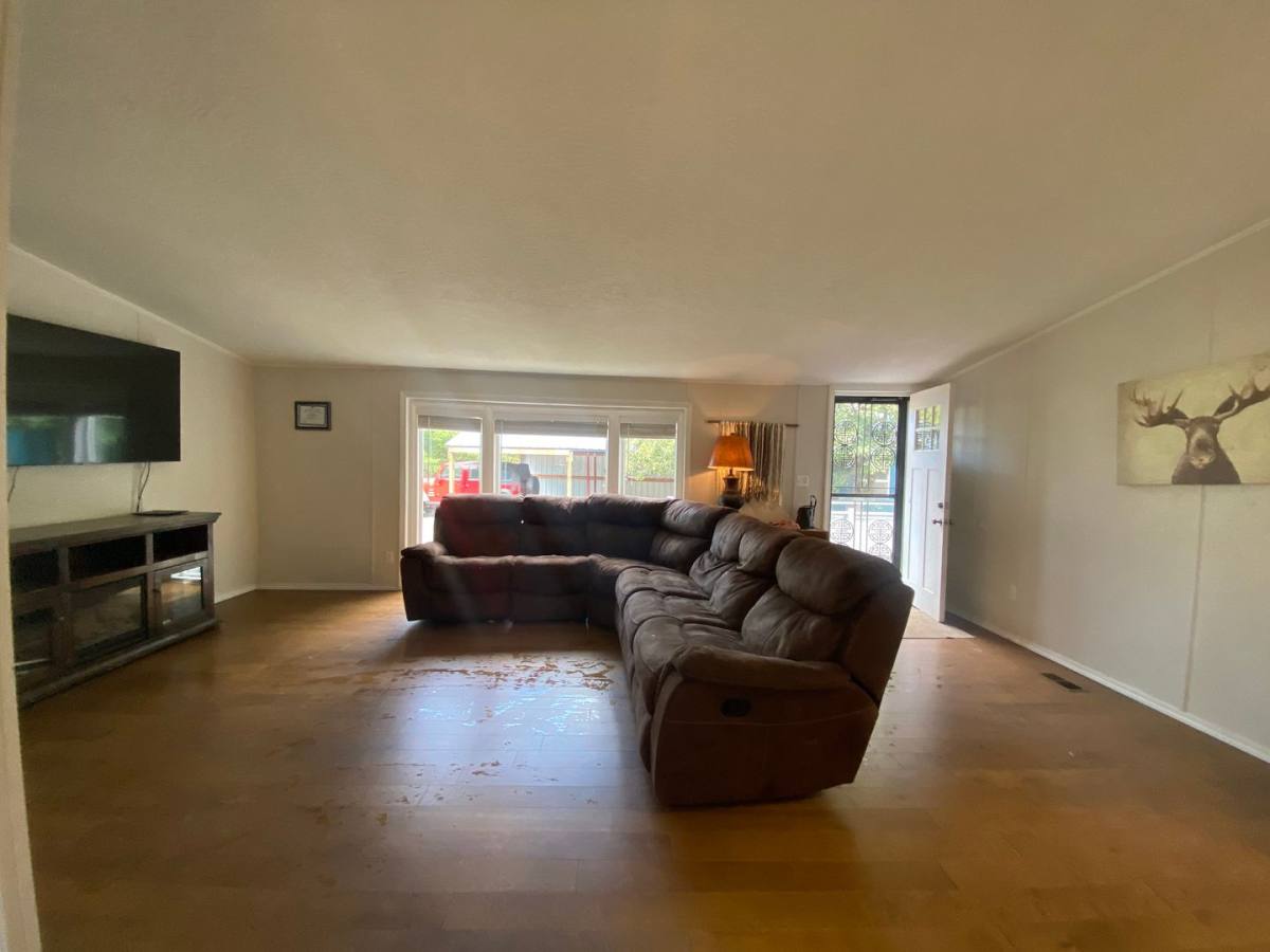 House for rent at 3811 Deer Lane, Loon Lake, WA 99148