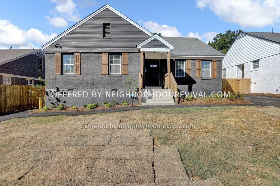 Apartment for rent at 3188 Walnut Grove Rd, Memphis, TN 38111