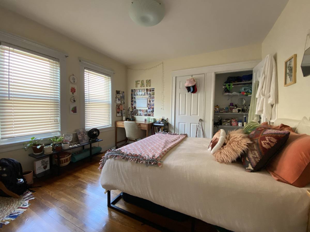 Apartment for rent at 2 Vassar St #1, Medford, MA 02155