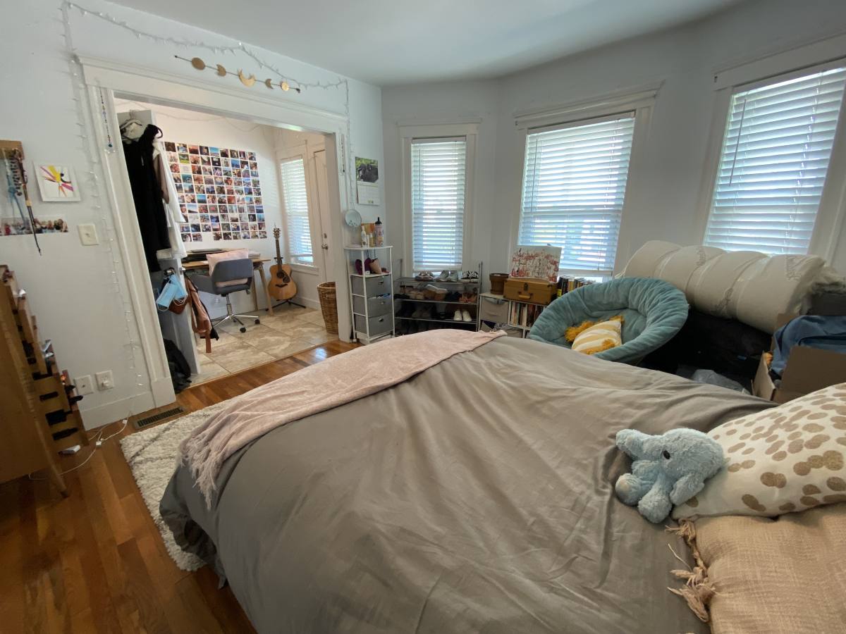 Apartment for rent at 2 Vassar St #1, Medford, MA 02155