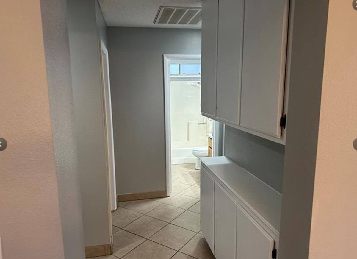 House for rent at 7652 Kalmalii Ave, Las Vegas, NV 89147
