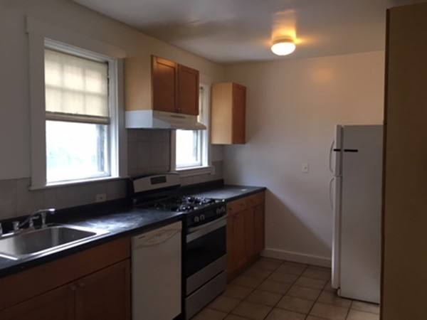 Apartment for rent at 8 Hammondswood Rd, Chestnut Hill, MA 02467