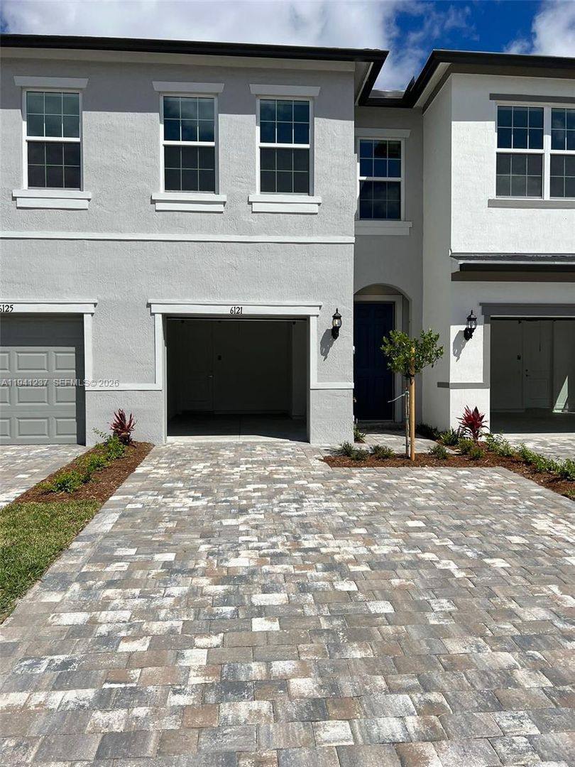 Townhouse for rent at 6121 Rancho Lane, West Palm Beach, FL 33415