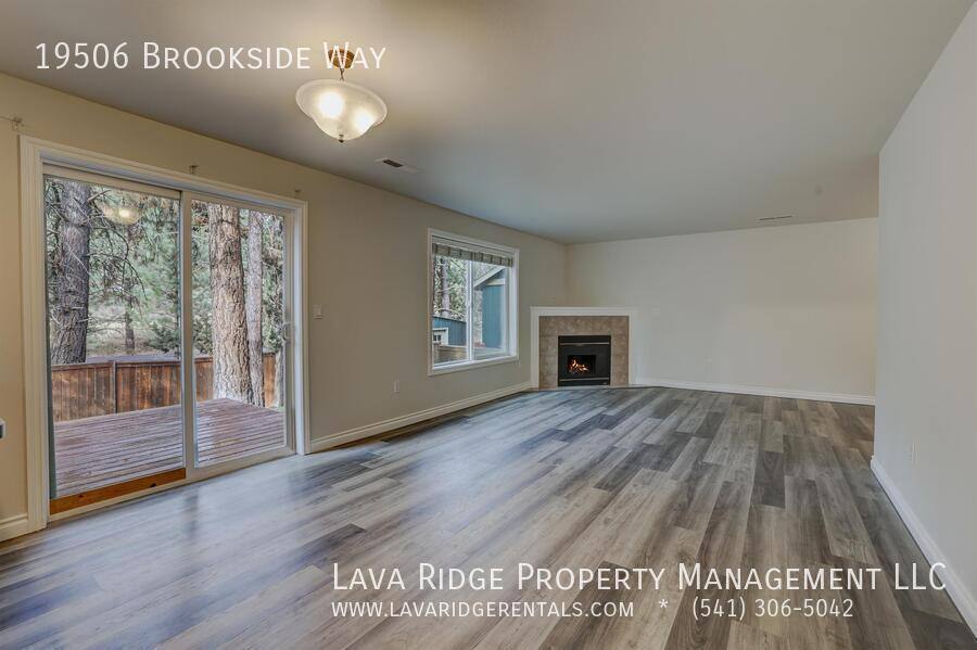 House for rent at 19506 Brookside Way, Bend, OR 97702