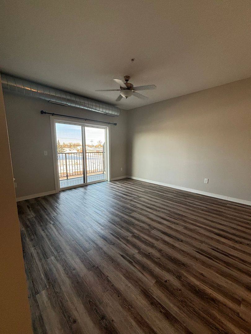 Apartment for rent at 320 F St, Superior, WI 54880