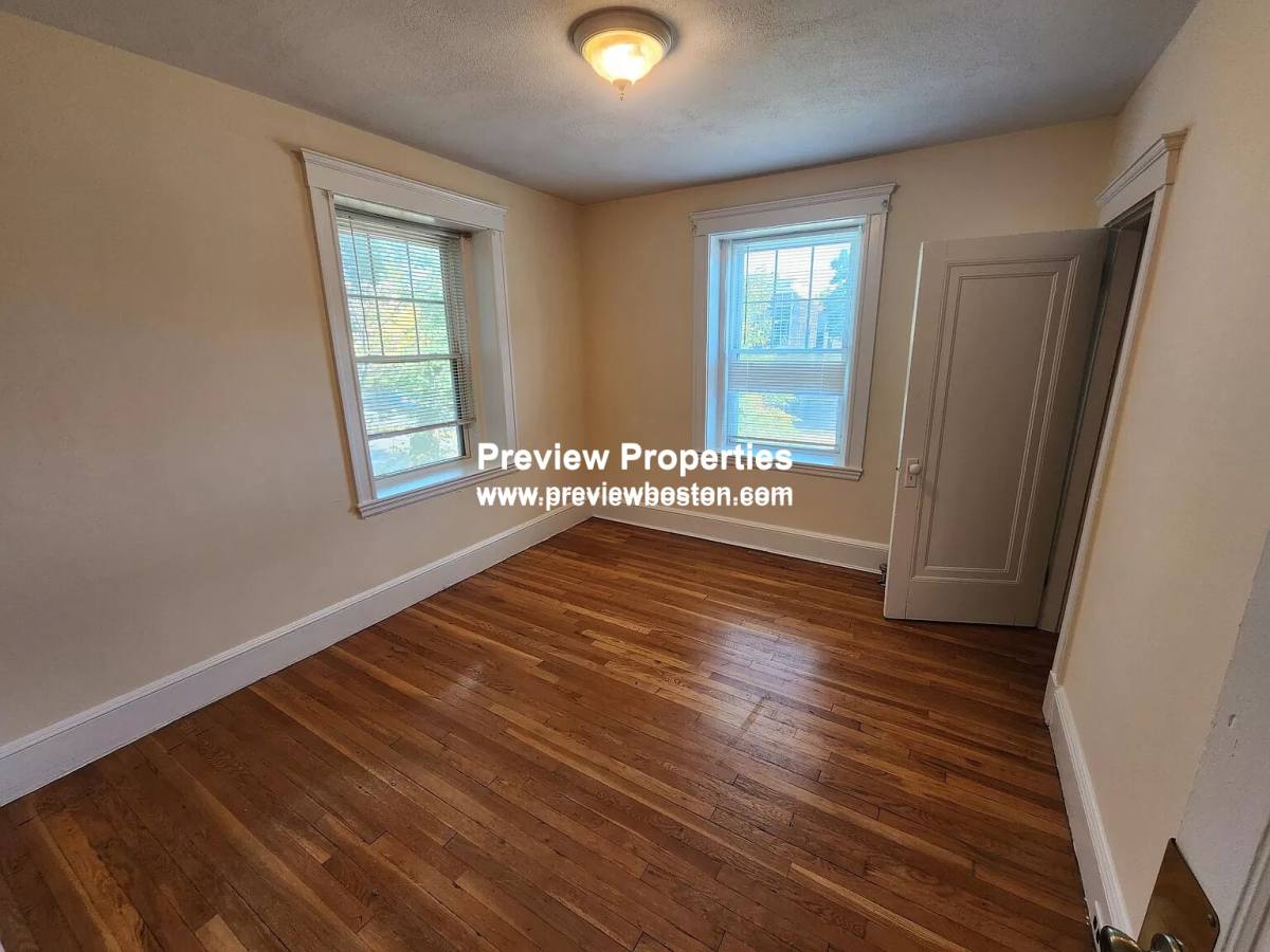 Apartment for rent at 179 Thomas Burgin Parkway #14P, Quincy, MA 02169