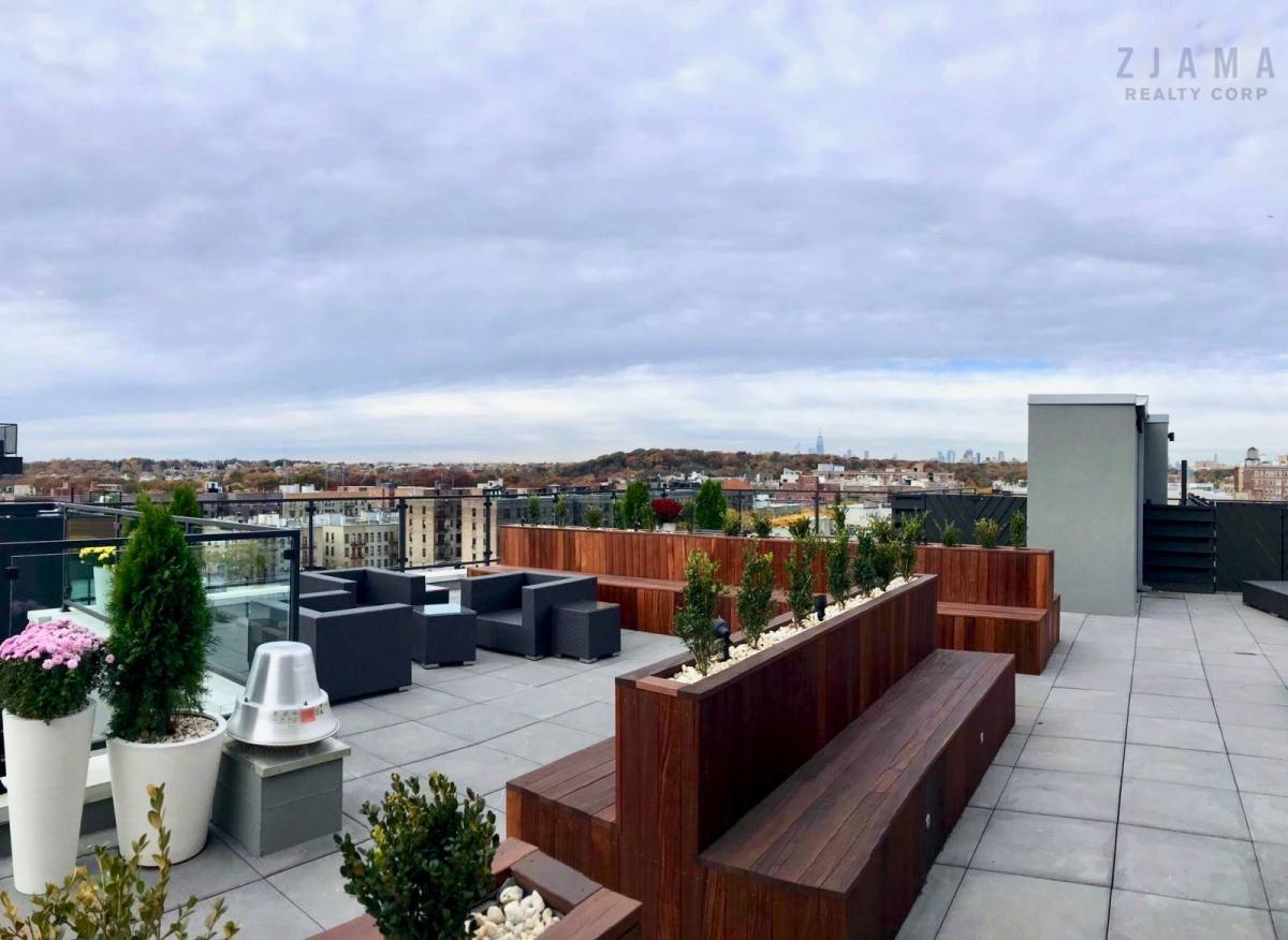 Apartment for rent at 25 E 19th St #6E, Brooklyn, NY 11226