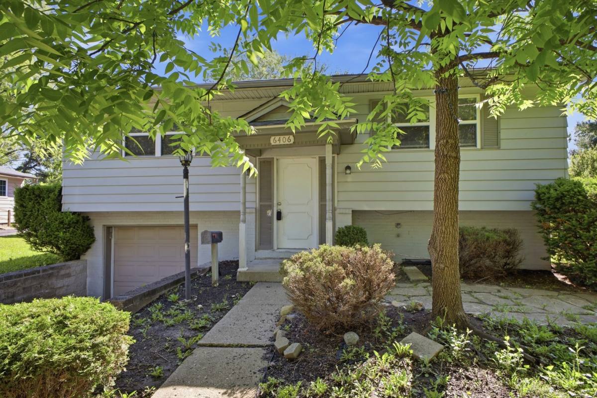 House for rent at 6406 Dalewood Rd, Columbus, OH 43229