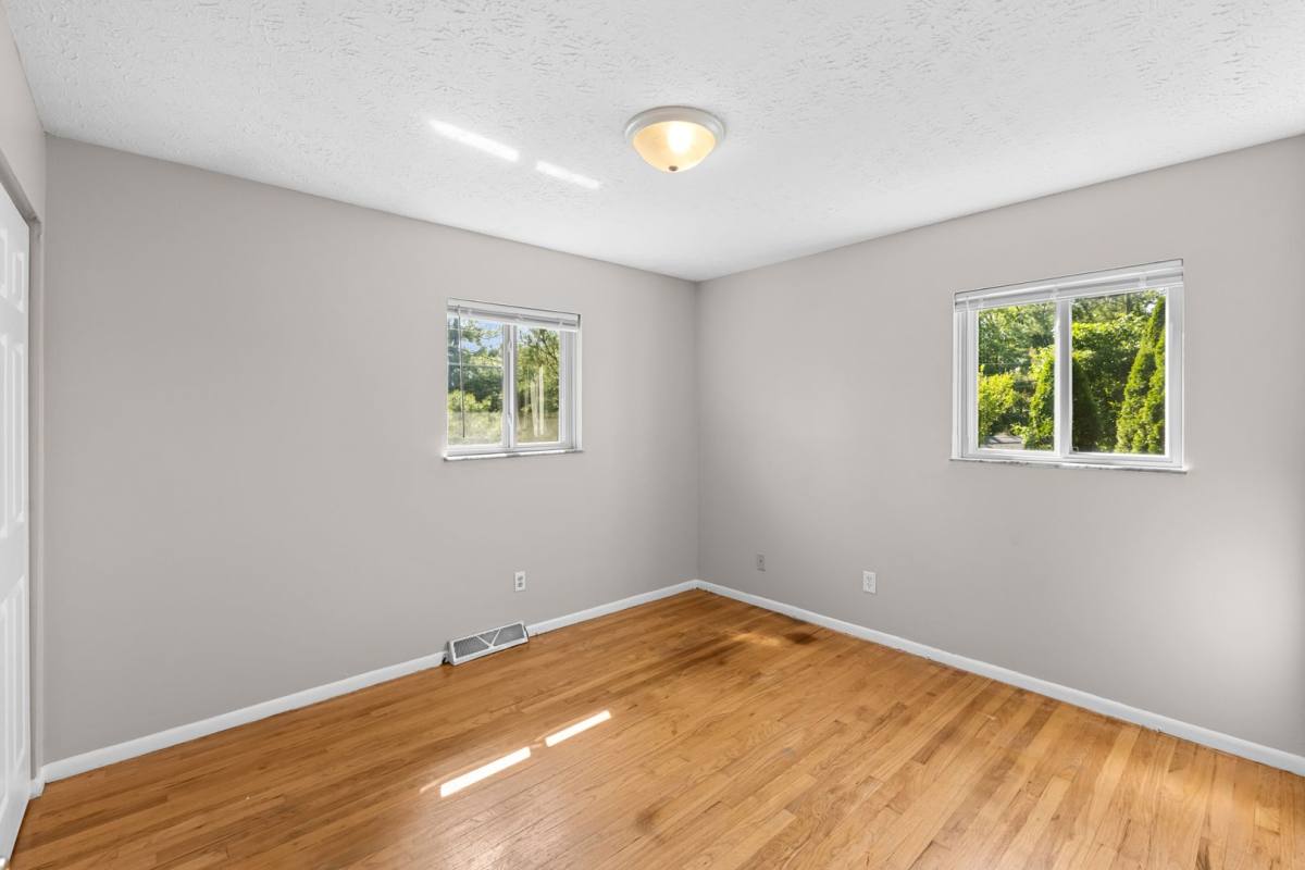 House for rent at 6406 Dalewood Rd, Columbus, OH 43229