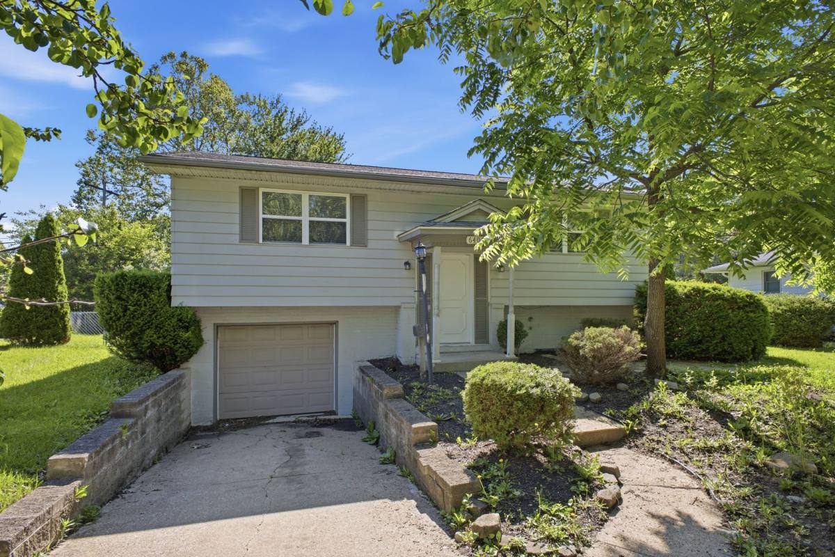 House for rent at 6406 Dalewood Rd, Columbus, OH 43229