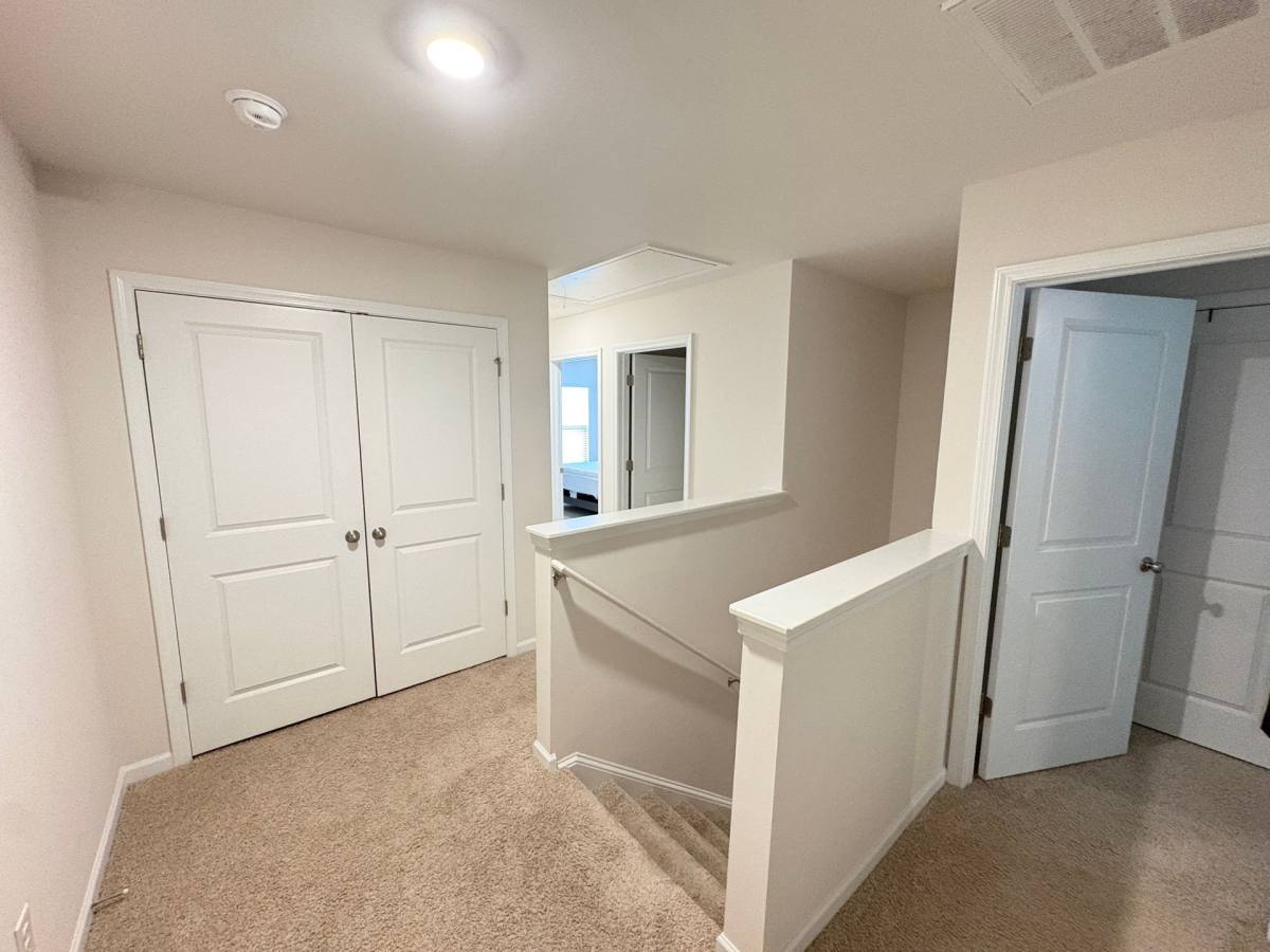 Apartment for rent at 109 Oakmont Valley Trail, Seneca, SC 29678