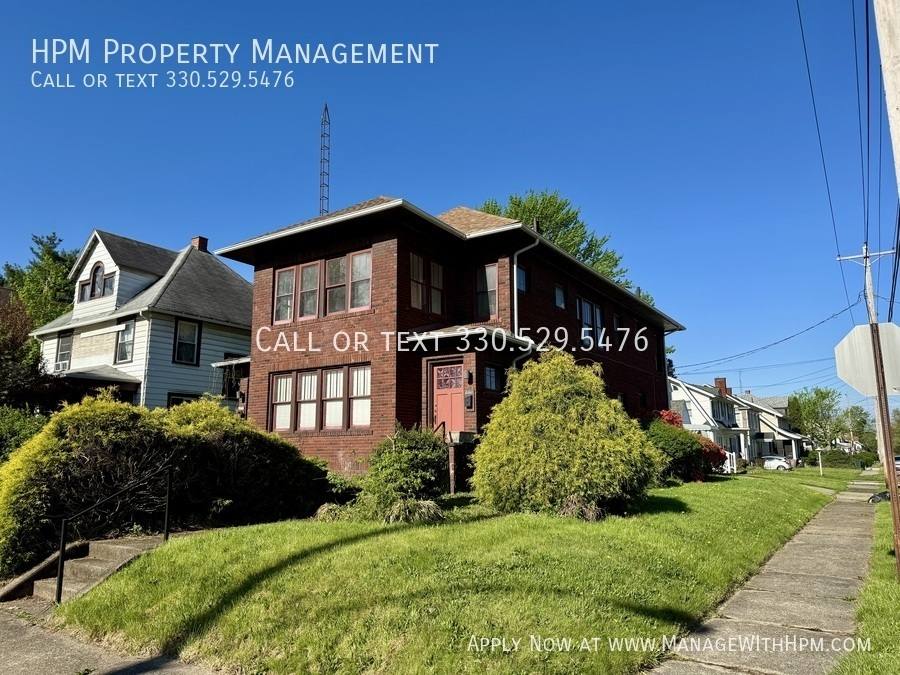 Apartment for rent at 1259 Oxford Ave NW, Canton, OH 44703