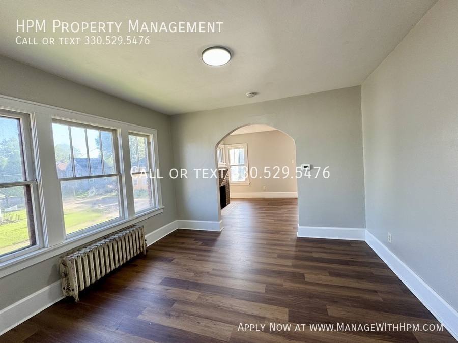 Apartment for rent at 1259 Oxford Ave NW, Canton, OH 44703