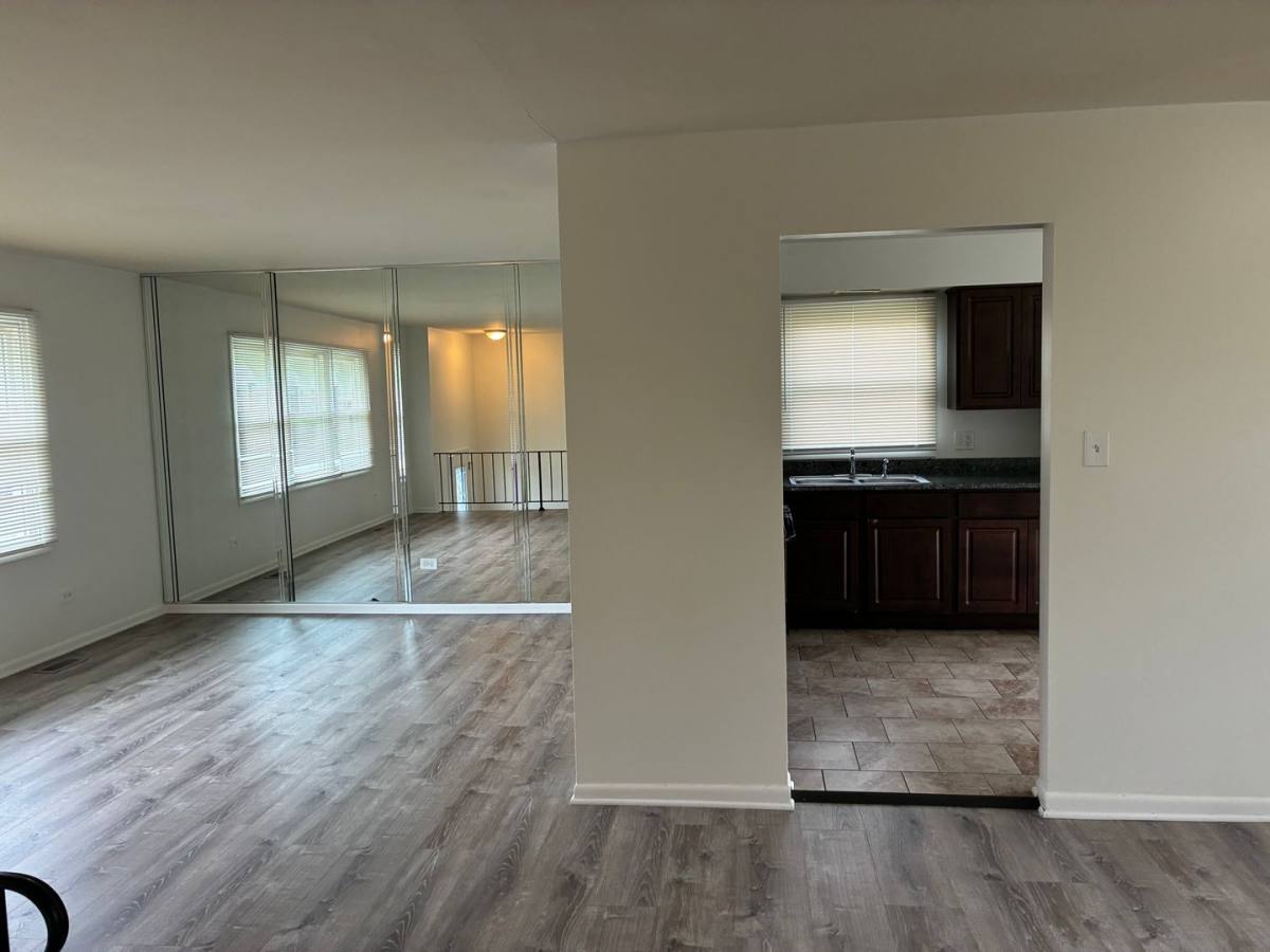 Apartment for rent at 4341 189th St #SFH, Country Club Hills, IL 60478