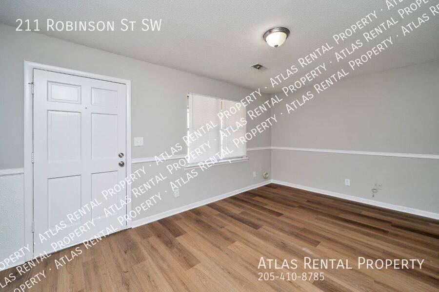 House for rent at 211 Robinson St SW, Decatur, AL 35601