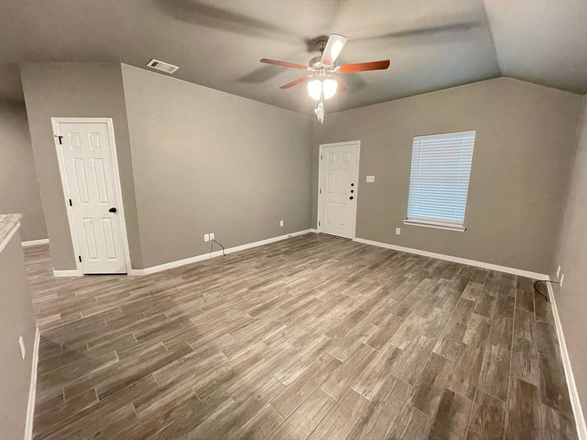 Apartment for rent at 208 W Beeline Lane, Harker Heights, TX 76548