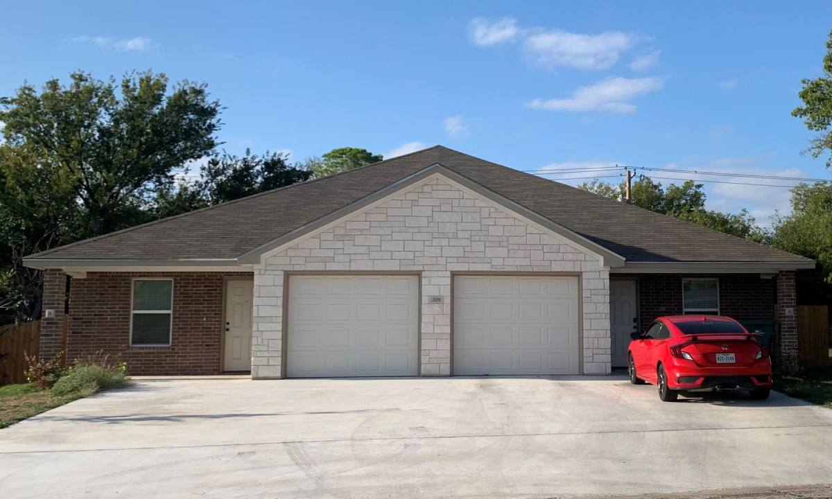 Apartment for rent at 208 W Beeline Lane, Harker Heights, TX 76548