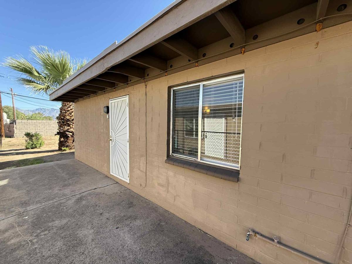 Apartment for rent at 5433 E 30th St, Tucson, AZ 85711