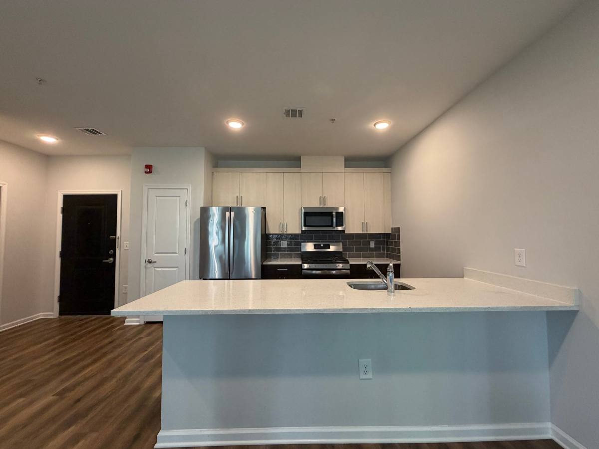Apartment for rent at 78 Murray St #405, Elizabeth, NJ 07202