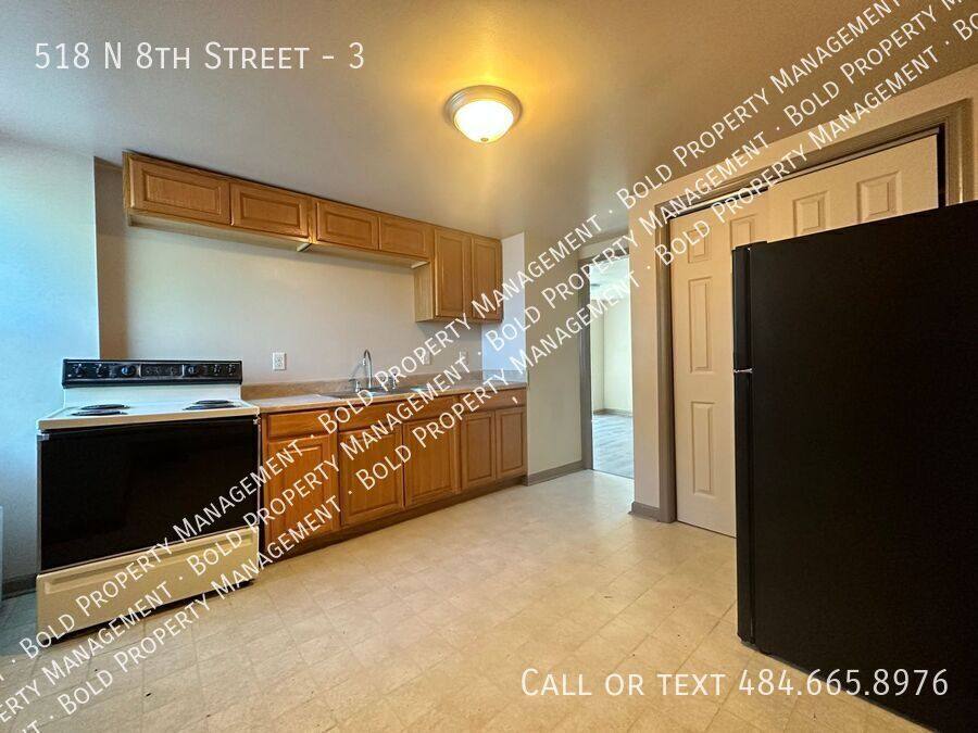 Apartment for rent at 518 N 8th St #3, Lebanon, PA 17046