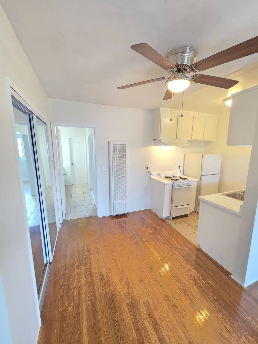 Apartment for rent at 4660 Kester Ave #212, Sherman Oaks, CA 91403