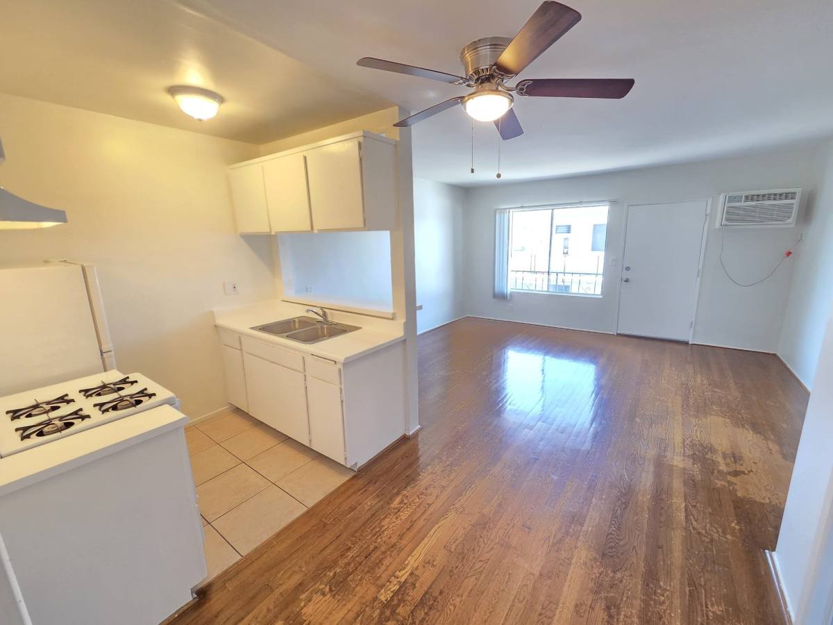 Apartment for rent at 4660 Kester Ave #212, Sherman Oaks, CA 91403