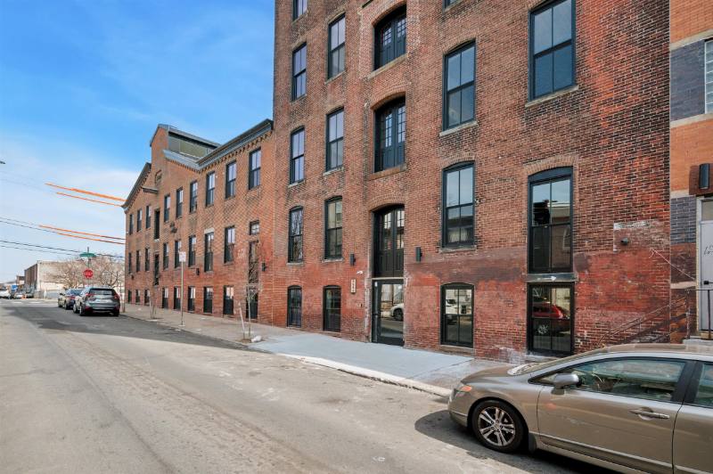 Apartment for rent at 2545 N Hancock St, Philadelphia, PA 19133