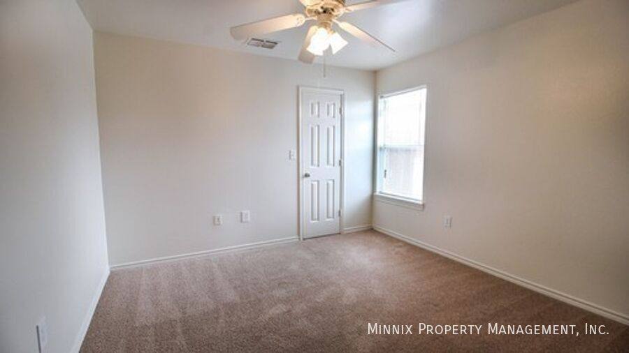 Apartment for rent at 906 N Bangor Ave #A, Lubbock, TX 79416
