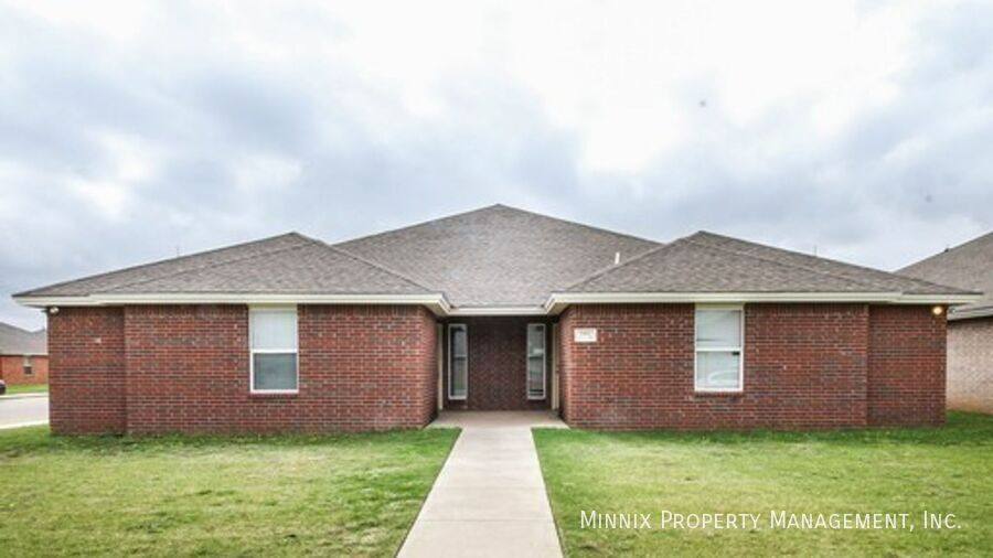 Apartment for rent at 906 N Bangor Ave #A, Lubbock, TX 79416
