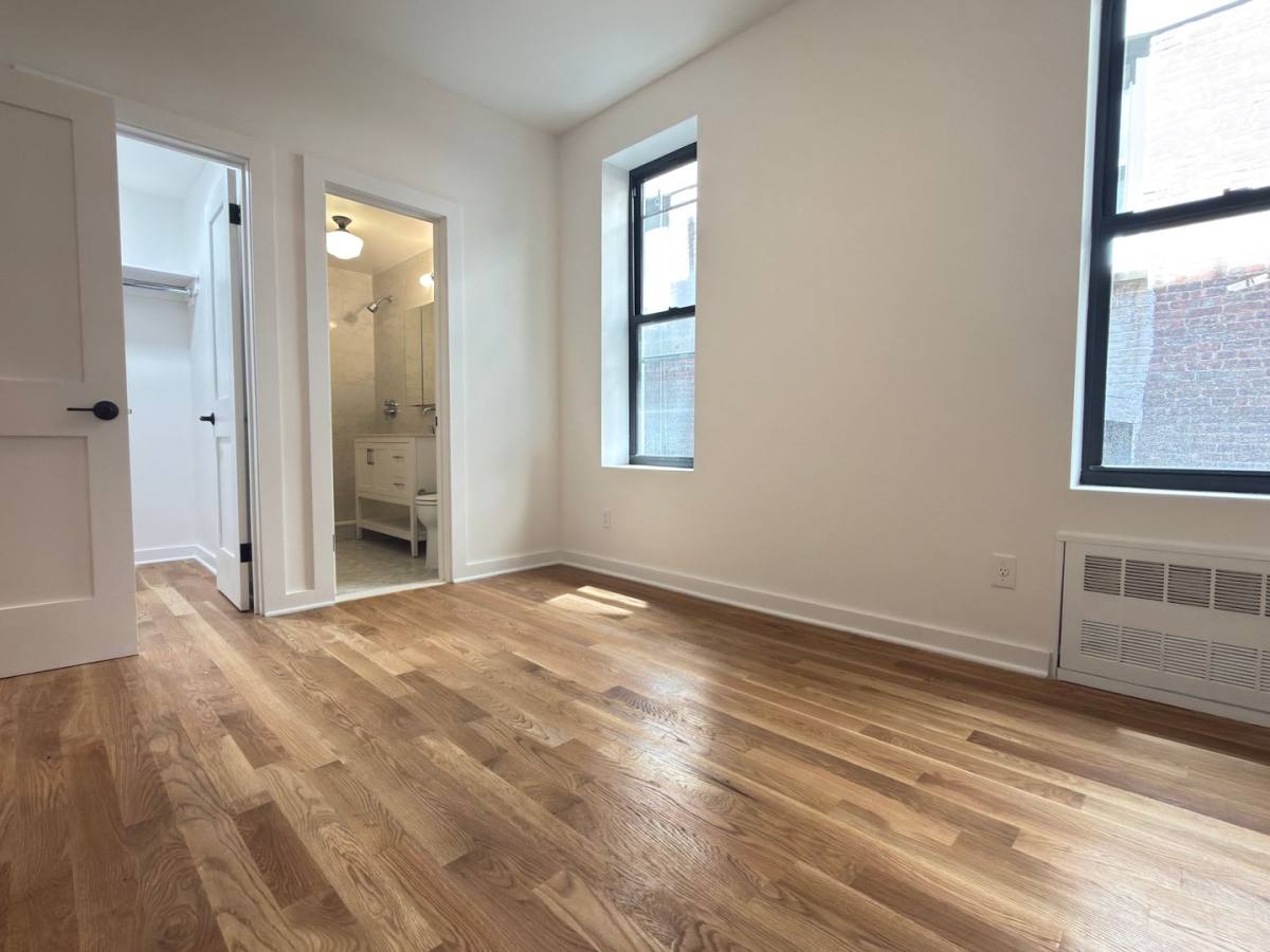 Apartment for rent at 53-55 E 95th St, New York, NY 10128