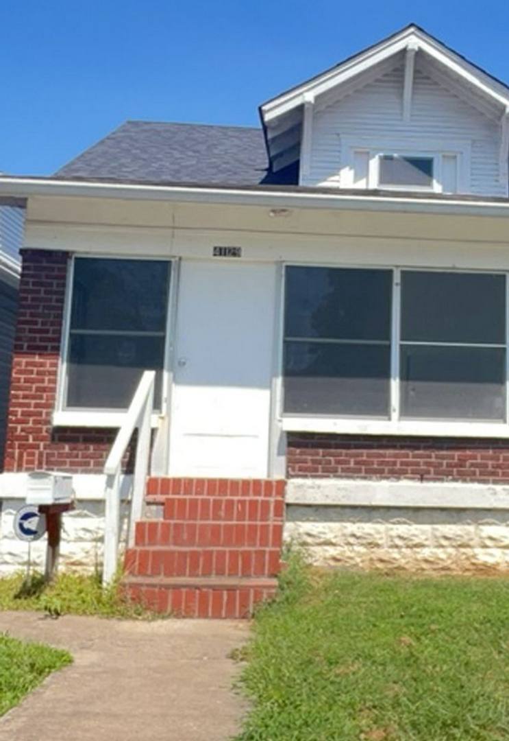 House for rent at 4129 W Muhammad Ali Blvd, Louisville, KY 40212