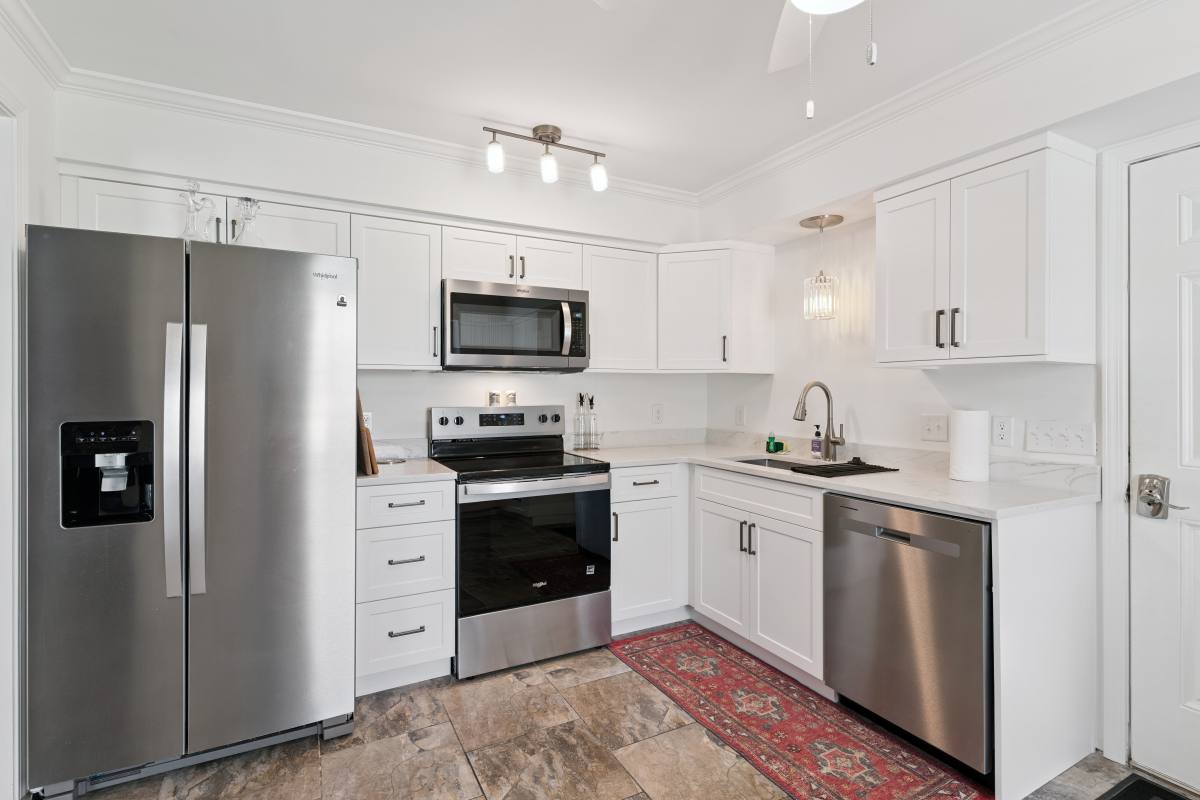 Townhouse for rent at 111 Thompson Cove #B, Saint Simons Island, GA 31522