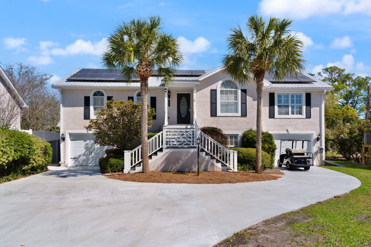 Townhouse for rent at 111 Thompson Cove #B, Saint Simons Island, GA 31522