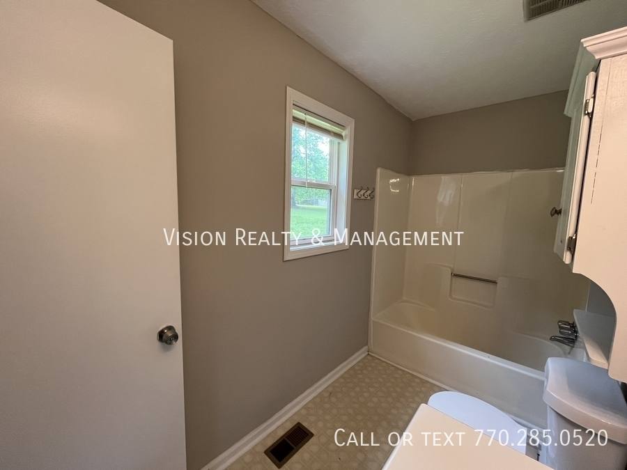 House for rent at 106 Barton Lane, Villa Rica, GA 30180