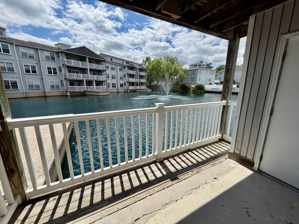 Condo for rent at 401 Waters Edge Dr, Newark, DE 19702
