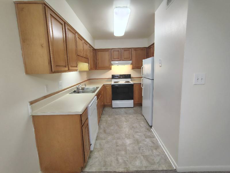Apartment for rent at 600 Reusens Rd, Lynchburg, VA 24503