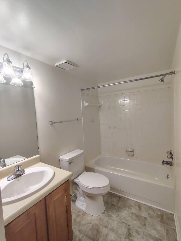 Apartment for rent at 600 Reusens Rd, Lynchburg, VA 24503