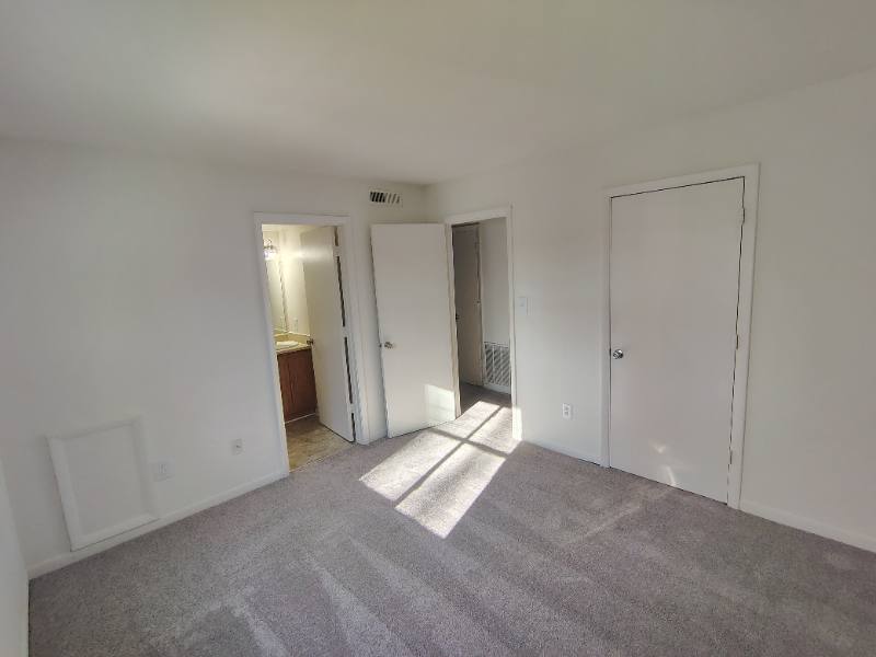 Apartment for rent at 600 Reusens Rd, Lynchburg, VA 24503
