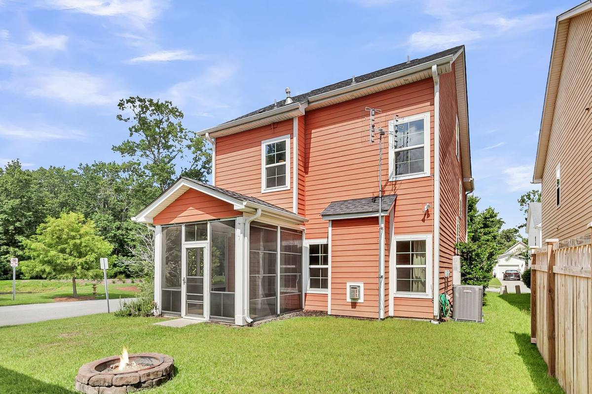 House for rent at 1718 Emmets Rd, Johns Island, SC 29455