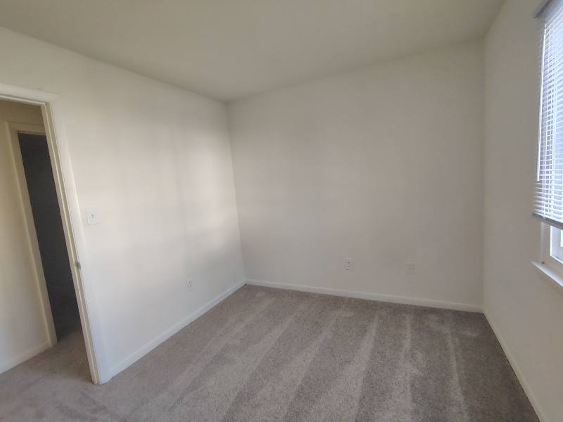 Apartment for rent at 600 Reusens Rd, Lynchburg, VA 24503
