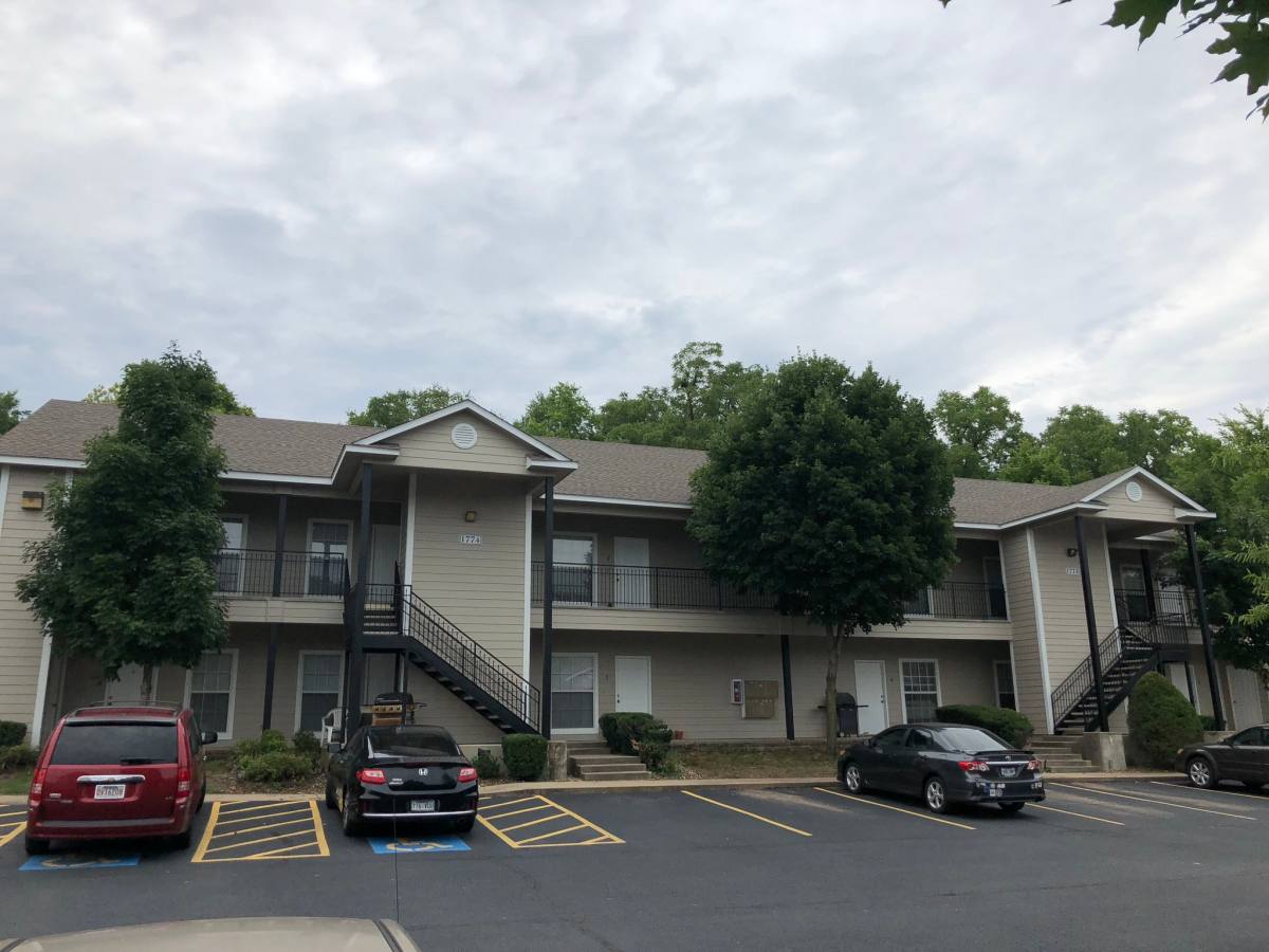 Apartment for rent at 1774 N Gregg Ave, Fayetteville, AR 72703
