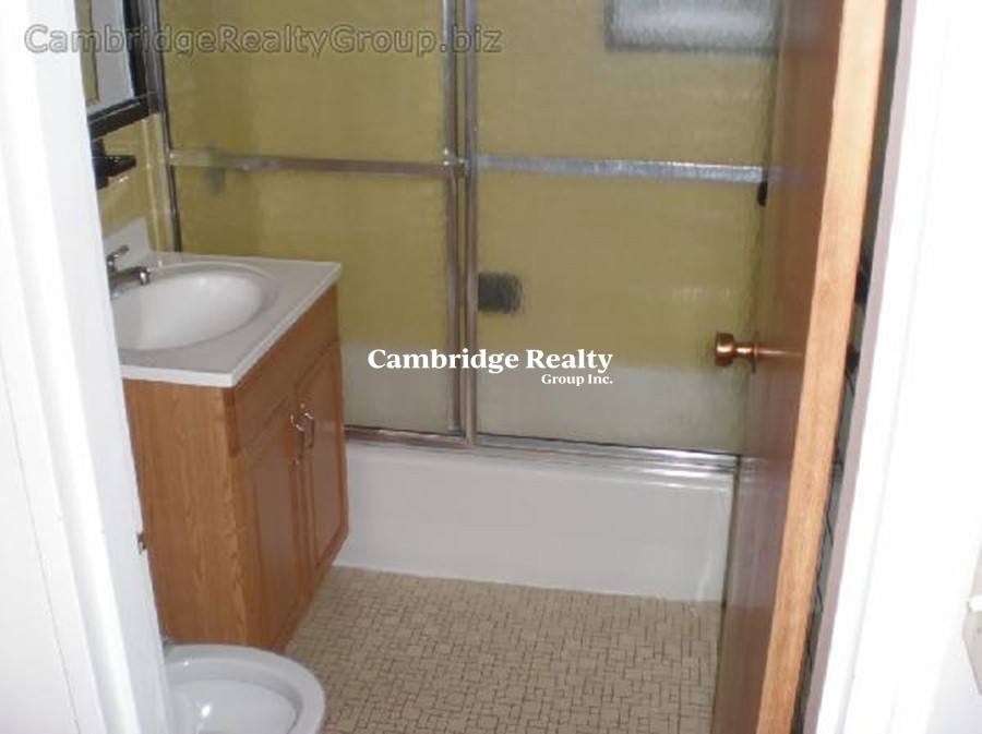 Apartment for rent at 53 Parkman St #2T, Brookline, MA 02446