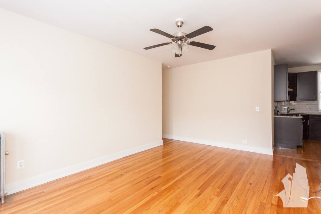 Apartment for rent at 4837 N Wolcott Ave #1A, Chicago, IL 60640