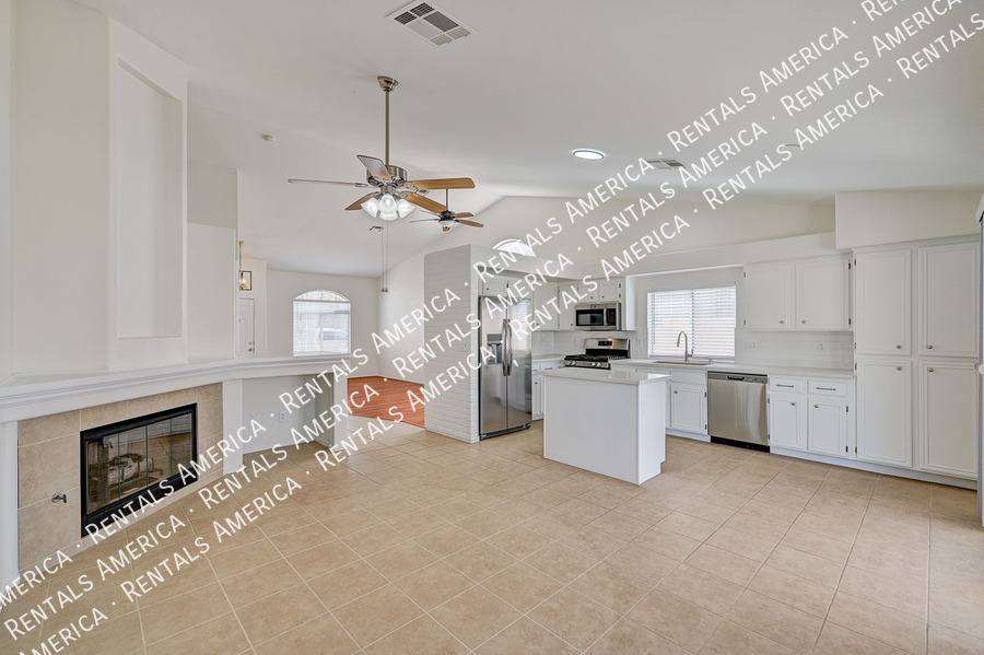 House for rent at 832 Seco Verde Ave, Henderson, NV 89015