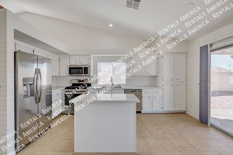 House for rent at 832 Seco Verde Ave, Henderson, NV 89015