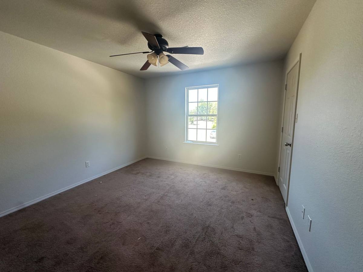 Apartment for rent at 1131 E 9th St, Russellville, AR 72801