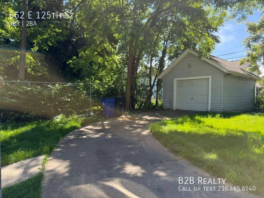 House for rent at 662 E 125th St, Cleveland, OH 44108