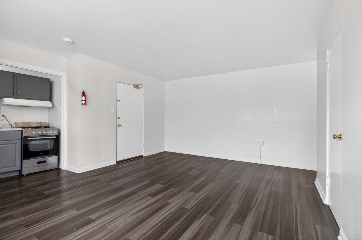 Apartment for rent at 1101 Edgewood Ave, Trenton, NJ 08618